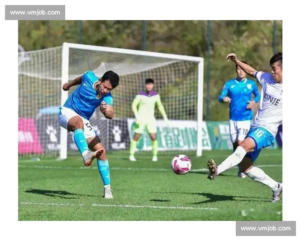 中乙中能鏖战赛场展现顽强斗志迎接新赛季挑战 中乙中能鏖战赛场展现顽强斗志迎接新赛季挑战